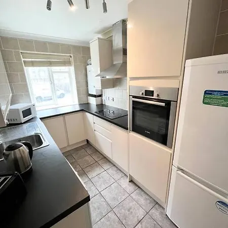 Aprt 10Mins Walk From The Shard! Apartment London Exterior photo