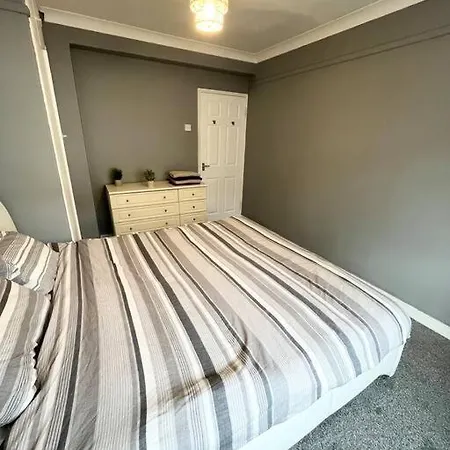 Aprt 10Mins Walk From The Shard! Apartment London Exterior photo