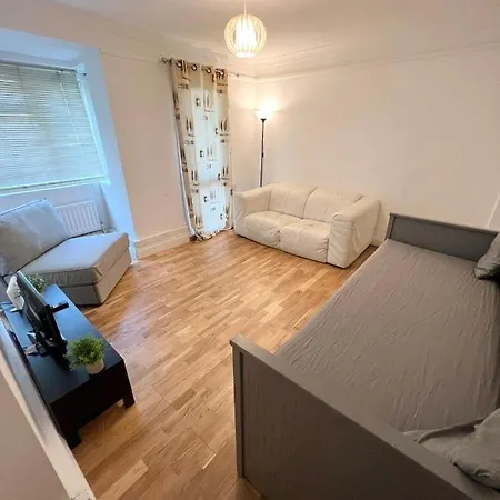 Aprt 10Mins Walk From The Shard! Apartment London Exterior photo